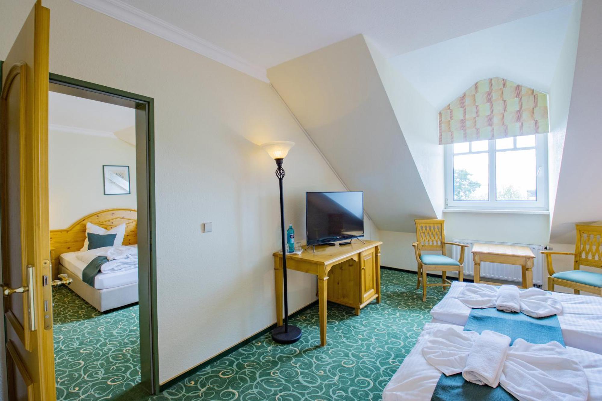 Ferien Hotel Flaeming Niemegk  Esterno foto